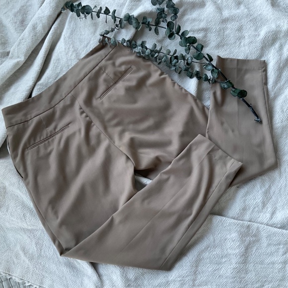 Zara Basic Camel Dress Pant Size M - Picture 2 of 3